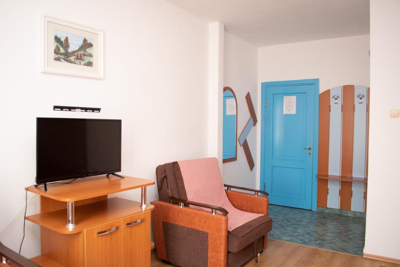 Motel Via Targu Mures Cristesti  Exterior photo